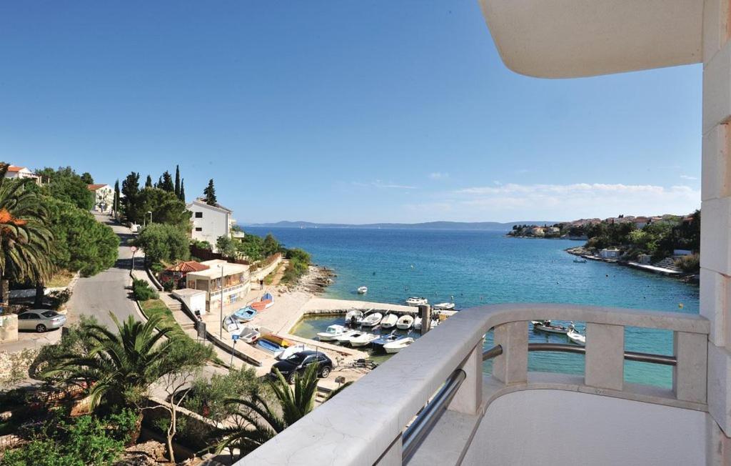 Sea View Apartments Sirena 오크루그고른지 외부 사진